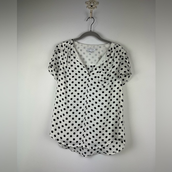 41 Hawthorn Carol Tulip Detail White and Black Polka Dot Blouse, Size Medium - Picture 2 of 11